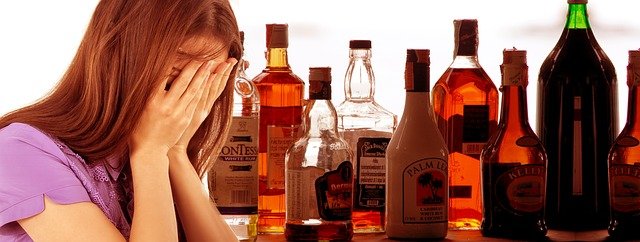 Vrouw wanhoop alcohol