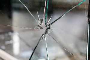 Schade gebroken glas